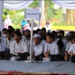 Ribuan Anak Yatim Doa Bersama Untuk Keselamatan Surabaya