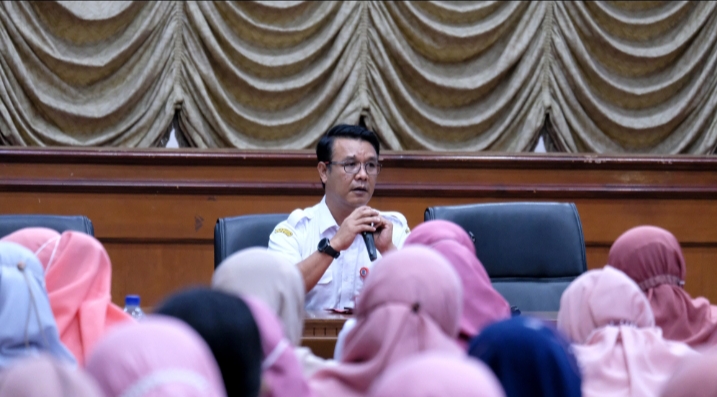 Diskominfo Surabaya Gelar Literasi Digital untuk Guru SMP