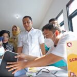 Eri Cahyadi Hadiri Bakti Sosial Layanan Terintegrasi di Semampir