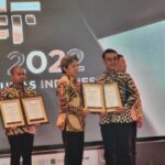 Pemkot Surabaya Raih Penghargaan sebagai Institusi Terpopuler di Media Digital 2022