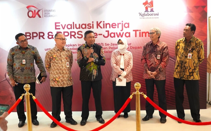 OJK Gelar Evaluasi Kinerja BPR/BPRS Se Jatim Tahun 2022