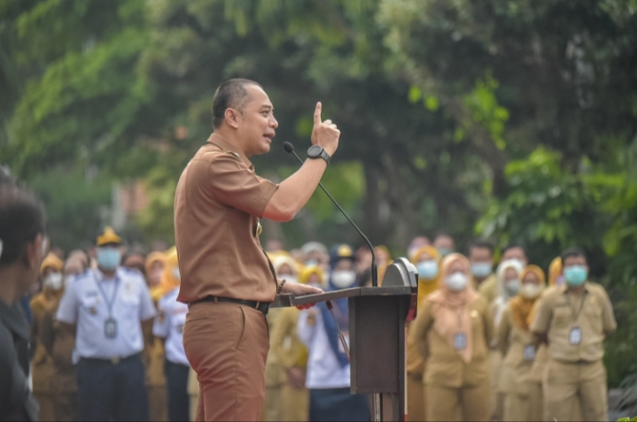 Eri Cahyadi Minta Pelayanan Perizinan di Surabaya Cepat dan Mudah