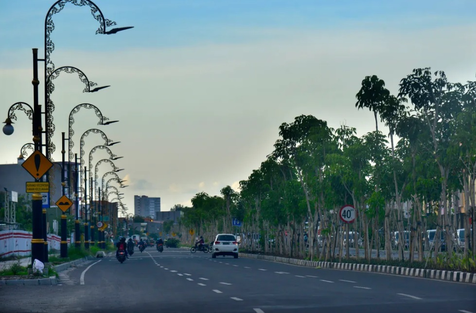DSDABM Surabaya Tingkatkan Pengaspalan Jalan