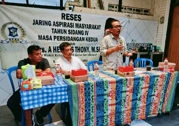 Warga Rungkut Menanggal Minta Fasum Nganggur Dibangun SMP Negeri