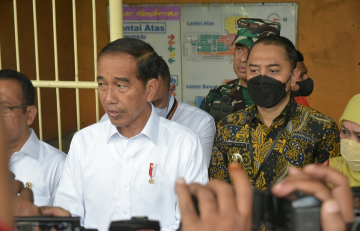 Presiden Jokowi: Harga Minyakita dan Beras di Pasar Wonokromo Surabaya Sesuai HET