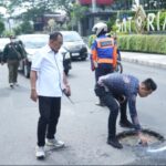Masih Ada Jalan Berlubang, Wawali Armuji: Anggaran Perawatan Jalan di Surabaya Tahun 2023 Capai Rp30 Miliar