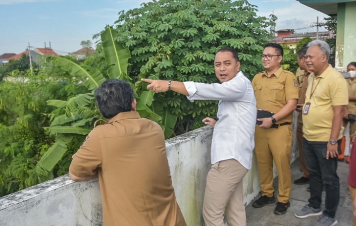 Pemkot Surabaya Akan Sulap Kolam Renang Jambangan Menjadi Wisata Alam Keluarga