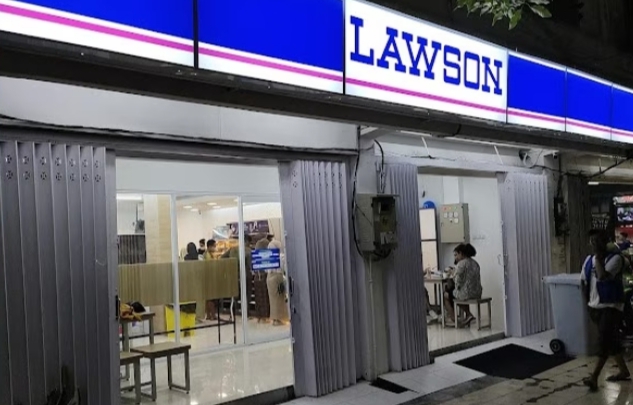 Diduga Salahi Peruntukkan, Pemkot Surabaya Didesak Segera Tutup Kafe Lawson