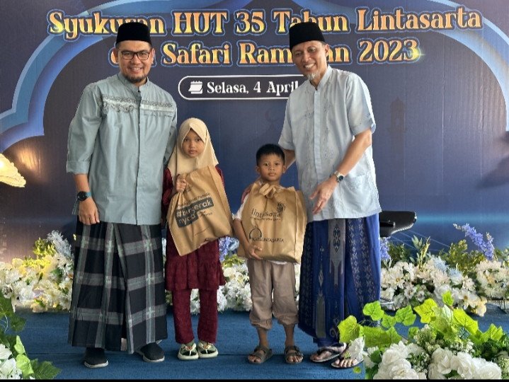 Lintasarta Gandeng Rumah Zakat Berikan Santunan Ramadhan