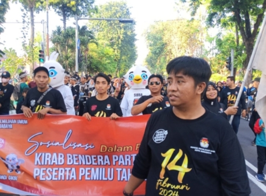 KPU Surabaya Gelar Sosialisasi Di Car Free Day Darmo