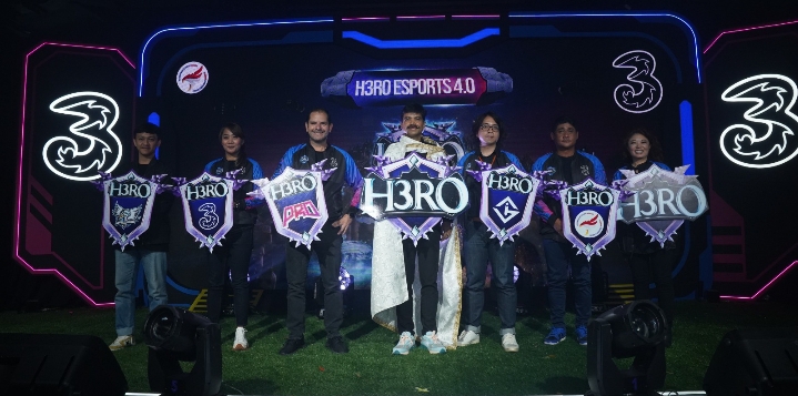 Tri Kembali Gelar Turnamen H3RO Esport 4.0 Hingga Pelosok Tanah Air