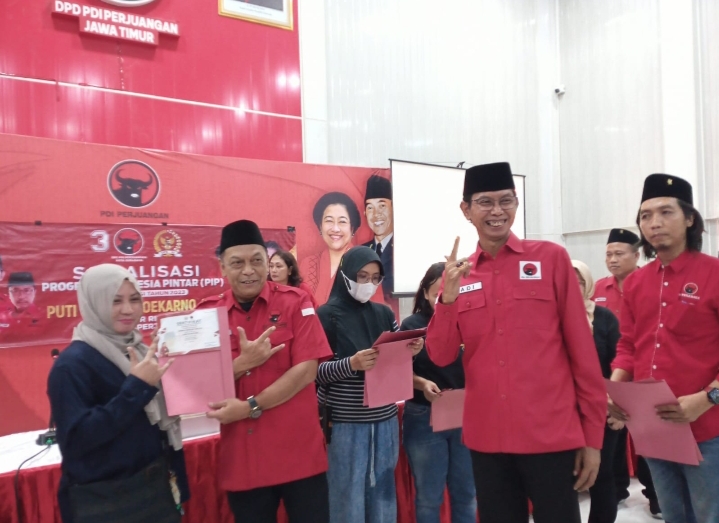 PIP Puti Guntur di Tenggilis Mejoyo, PDIP Surabaya: Teruskan kebaikan Jokowi lewat Ganjar presiden