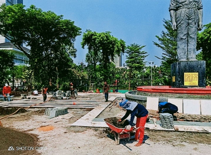 Renovasi Taman Apsari ‘Tampar’ Gubernur Khofifah