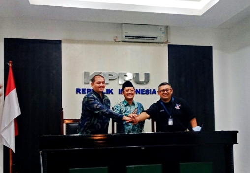 Ketua KPPU RI Resmikan Kantor Baru di Surabaya