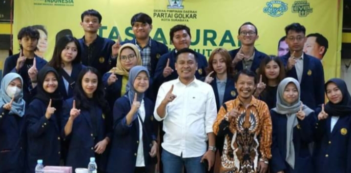 Ketua Golkar Surabaya Terima Kunjungan Mahasiswa Unesa