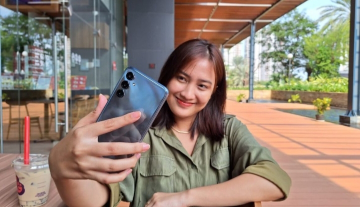 Ini Dia 3 Tips untuk Bantu Kamu Ngonten Seharian dengan Galaxy M34 5G