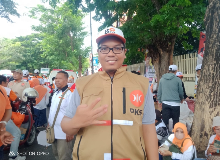 Mas Rizki Kampanyekan Program ‘Surabaya Asik’ kepada Masyarakat