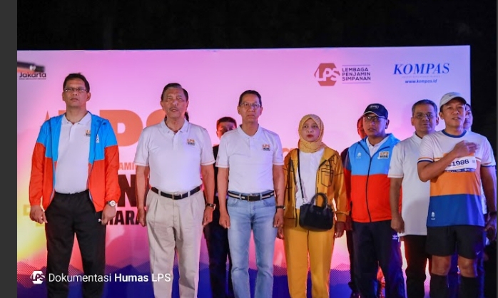 LPS Monas Half Marathon Usung Tema Reconnect for Change