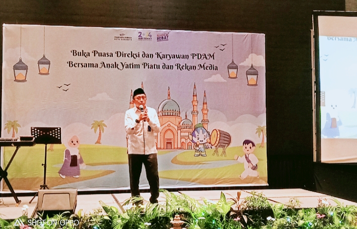 PDAM Surabaya Bukber dengan Ratusan Anak Yatim Piatu