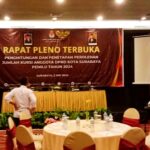 KPU Tetapkan Anggota DPRD Kota Surabaya Terpilih Periode 2024-2029