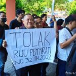 Dinilai Membungkam Kebebasan Pers, Inspersma Surabaya Demo Tolak RUU Penyiaran