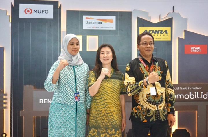 Danamon dan Adiran Finance Didukung MUFG Bank Penuhi Kebutuhan Konsumen via IIMS Surabaya 2024