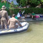 Cegah Pembuangan Limbah Rumen, Pemkot Surabaya Terjunkan Tim Gabungan Sisir Kalimas