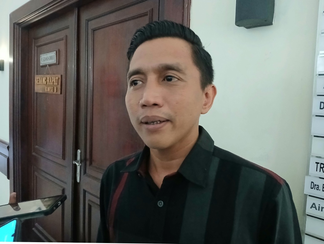 Anggota Dewan ini Super Berani, Minta Pemkot Surabaya Tarik Sahamnya di PT SIER