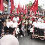 Bacawali dan Bacawawali Eri-Armuji Daftar ke KPU Surabaya