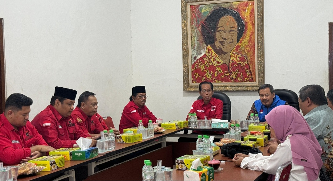 PDIP-PAN Bentuk Fraksi di DPRD Surabaya, Sepakat Saling Memperkuat Kerja di Legislatif