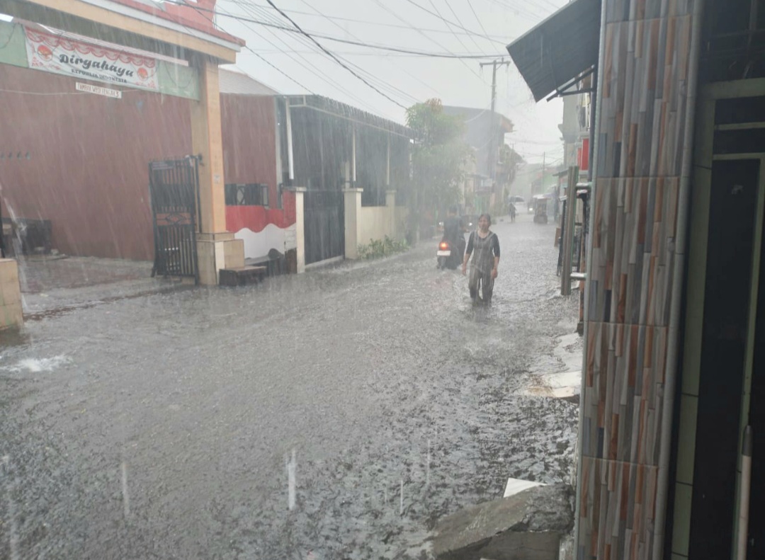 DPRD Ingatkan Pentingnya Proyek Strategis Penanganan Banjir Tahun 2025 di Surabaya